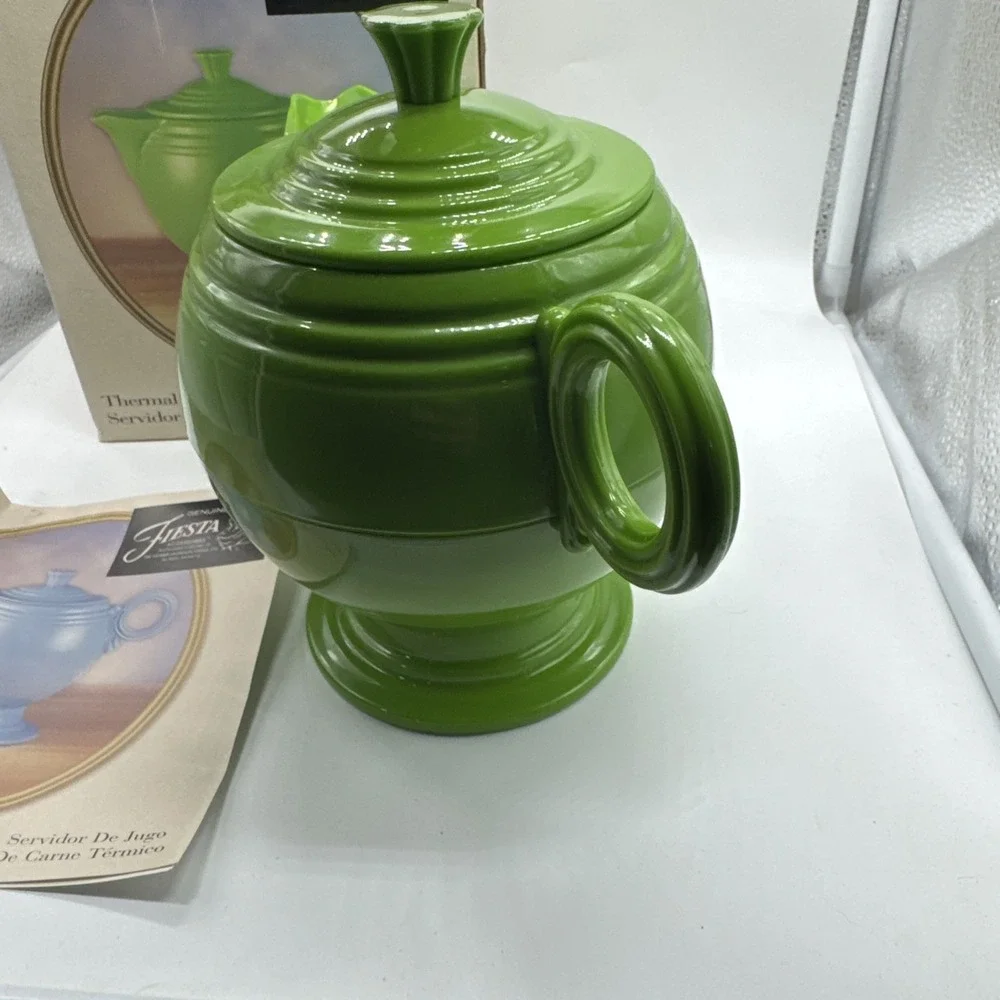 Fiesta Vintage Thermal Gravy Sauce Teapot Shamrock Green Homer Laughlin 2 Cup